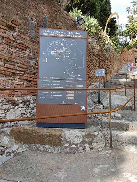 Il teatro antico di Taormina la storia i miti le leggende
