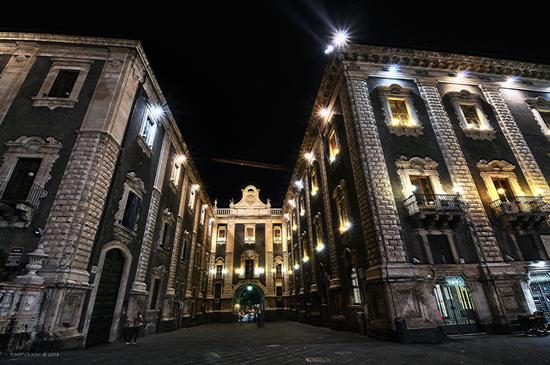 porta uzeda catania