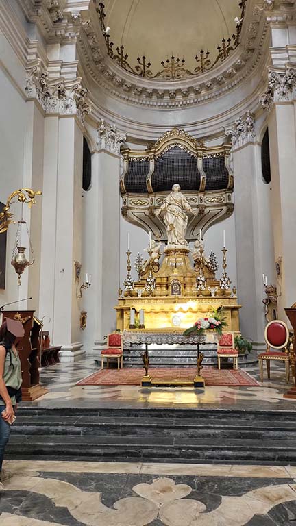 Badia di Sant'Agata altare