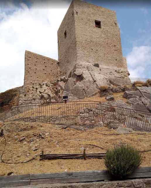 Castello di Montalbano Elicona