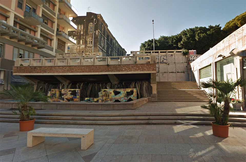 La fontana di Dino Caruso a Catania