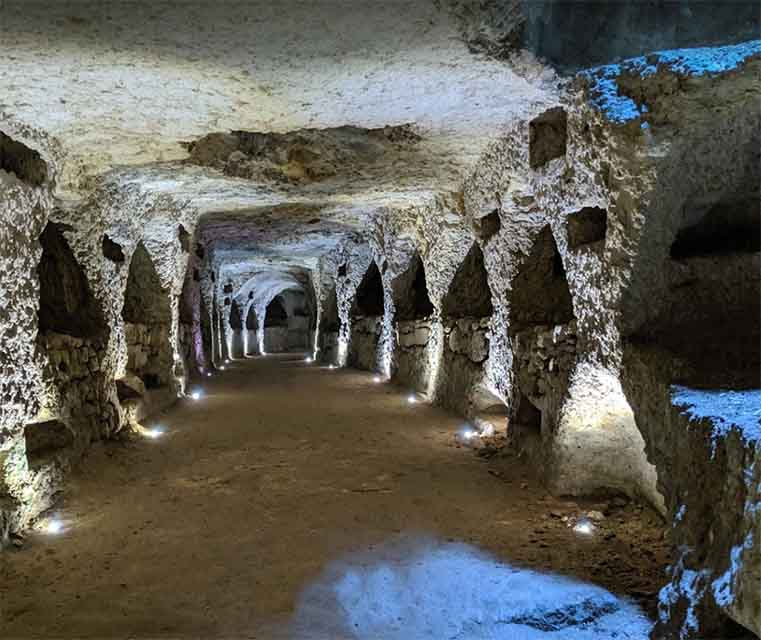 Le catacombe di San Giovanni a Siracusa
