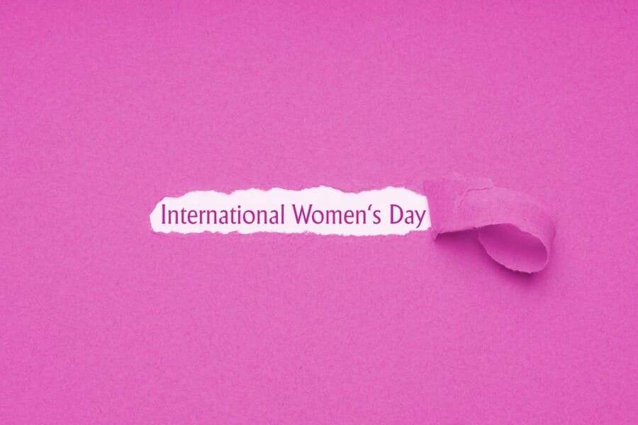 Giornata internazionale della donna, fra storia passata e polemiche moderne