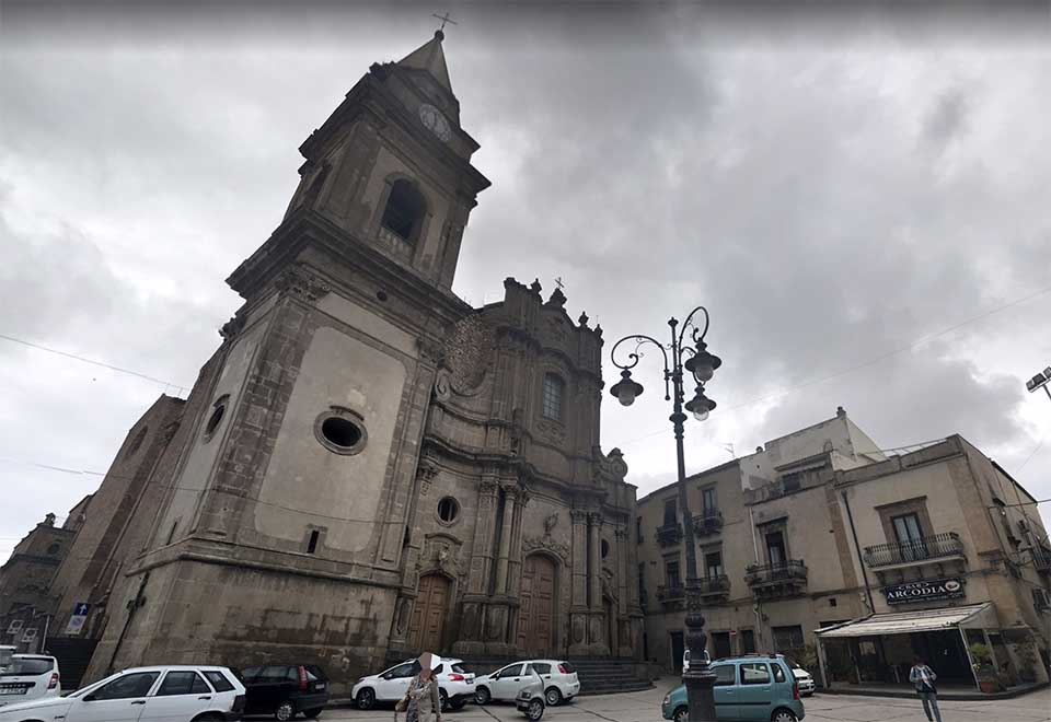 Comune di Regalbuto Chiesa Madre di San Basilio