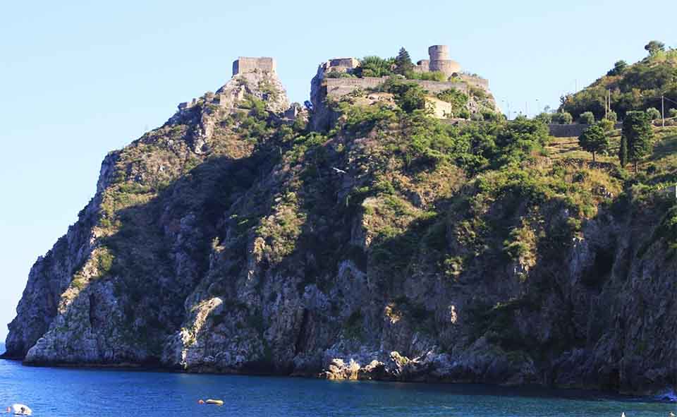 Castello di SantAlessio Siculo