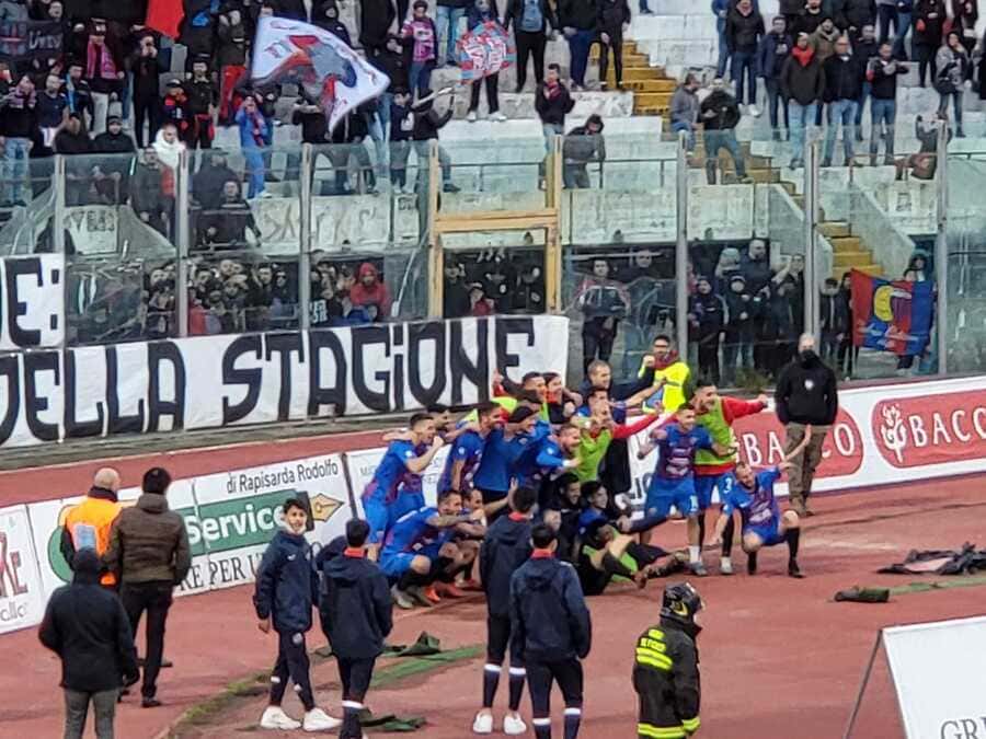 Calcio Catania Palermo: il derby è rossazzurro!