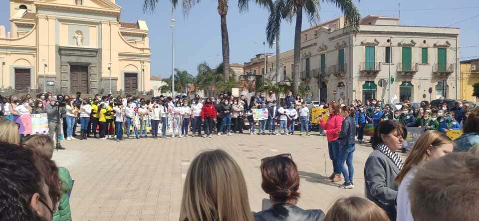 Órfãos ucranianos são recebidos na Sicília