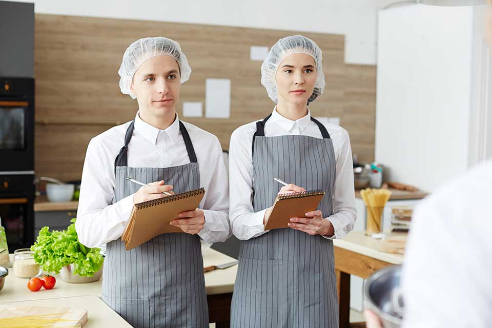 scuola della cucina italiana schizzi bollenti