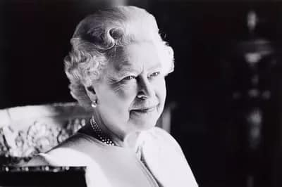 Elisabetta II foto